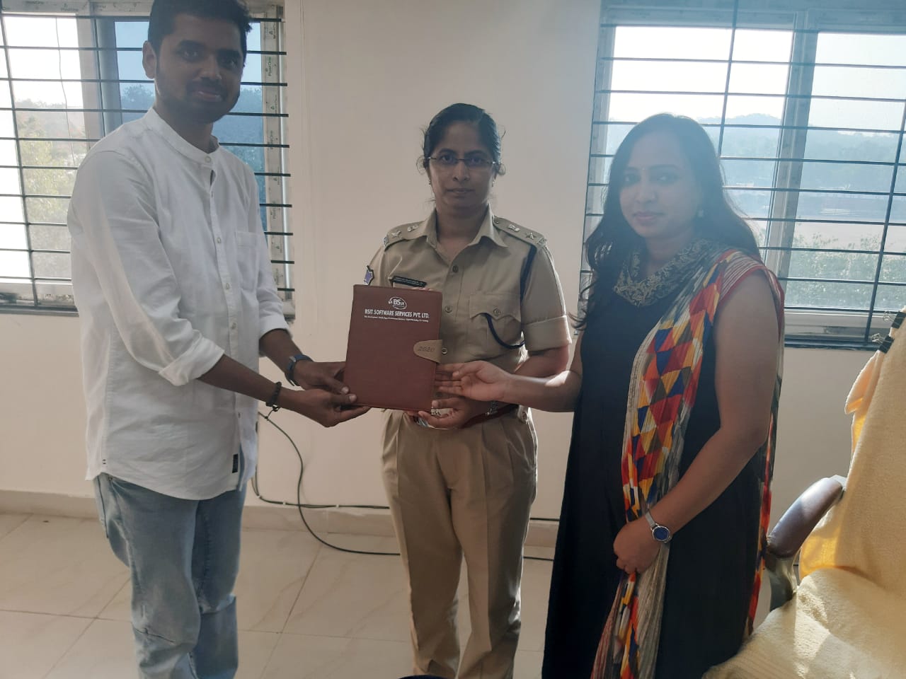 Diary-present-to-DCP-Rohini-from-BSIT-Software-Services-Web-And-App-Development-Company-In-India